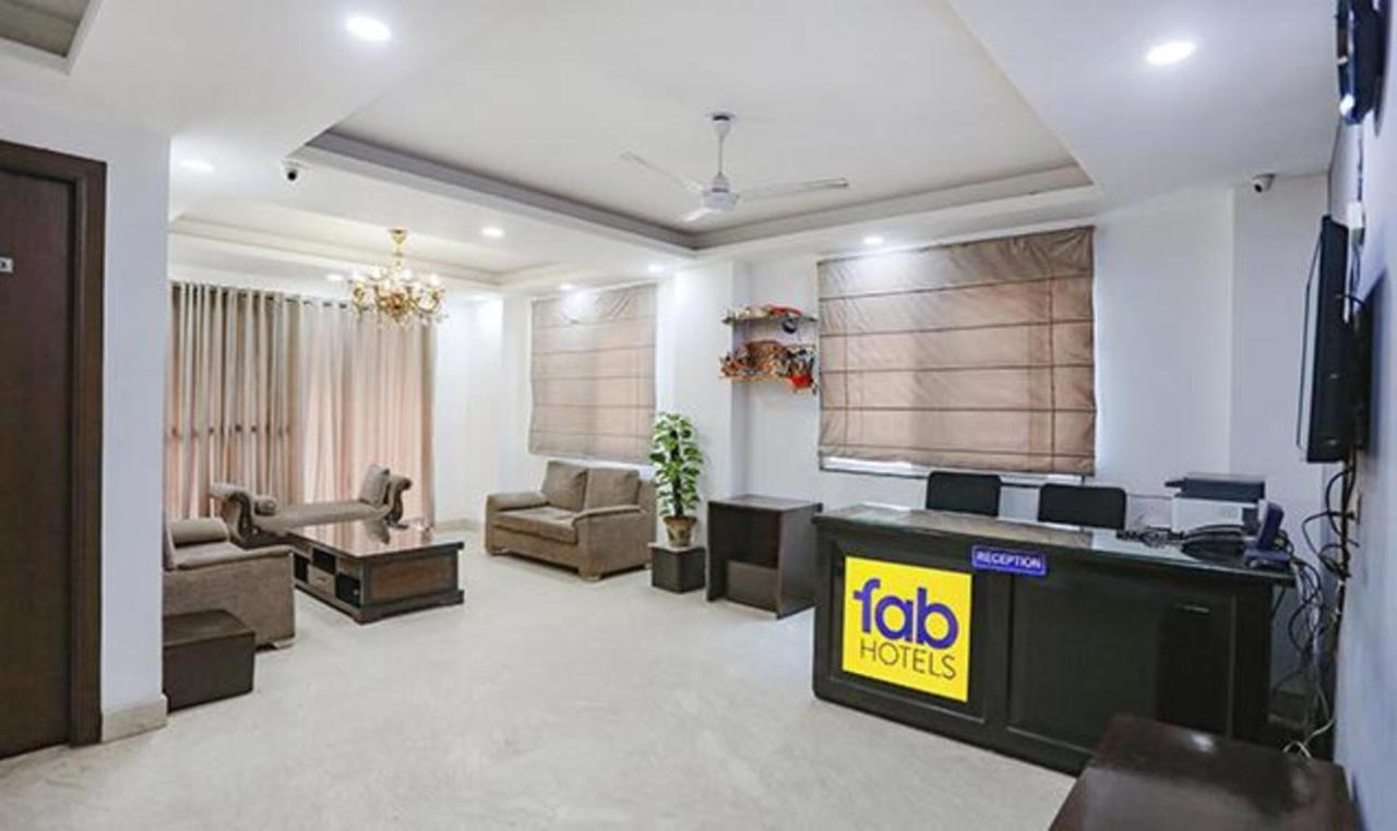 Hotel Fabexpress Dream Living